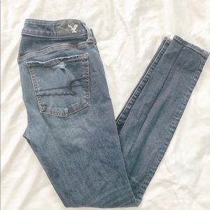 american eagle distressed jegging